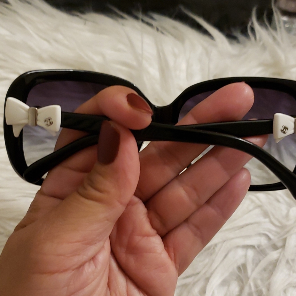 Chanel Sunglass white Cc Logo - Picture 3 of 11